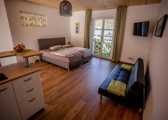 11/ Terrasse / Innenstadt